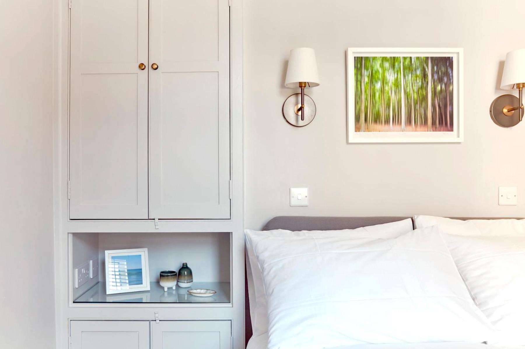 Spacious Beach Front Apartment With Stunning Sea Views Deal Exterior photo