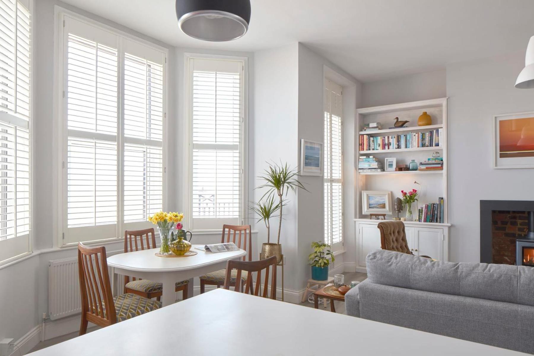 Spacious Beach Front Apartment With Stunning Sea Views Deal Exterior photo